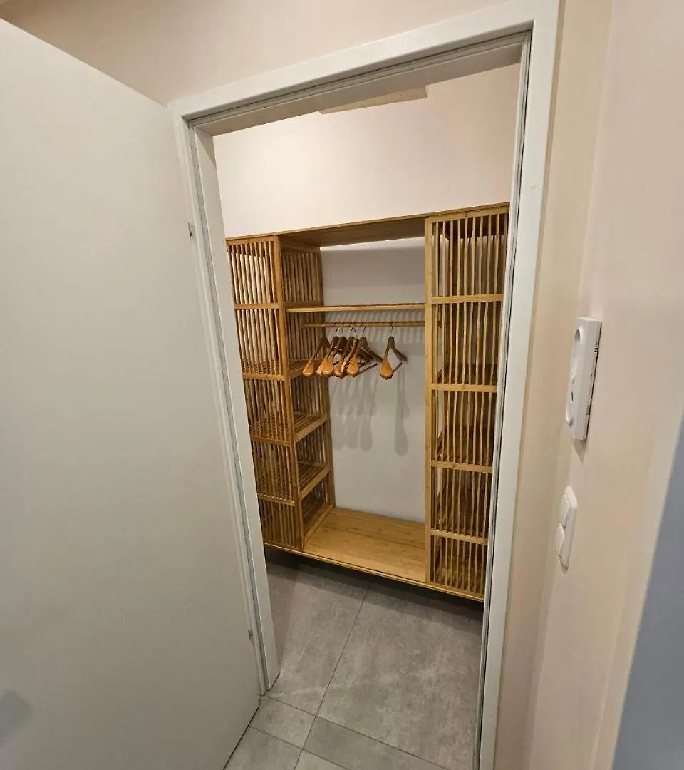 Danube Apartment Vienna 0*,  Austria
