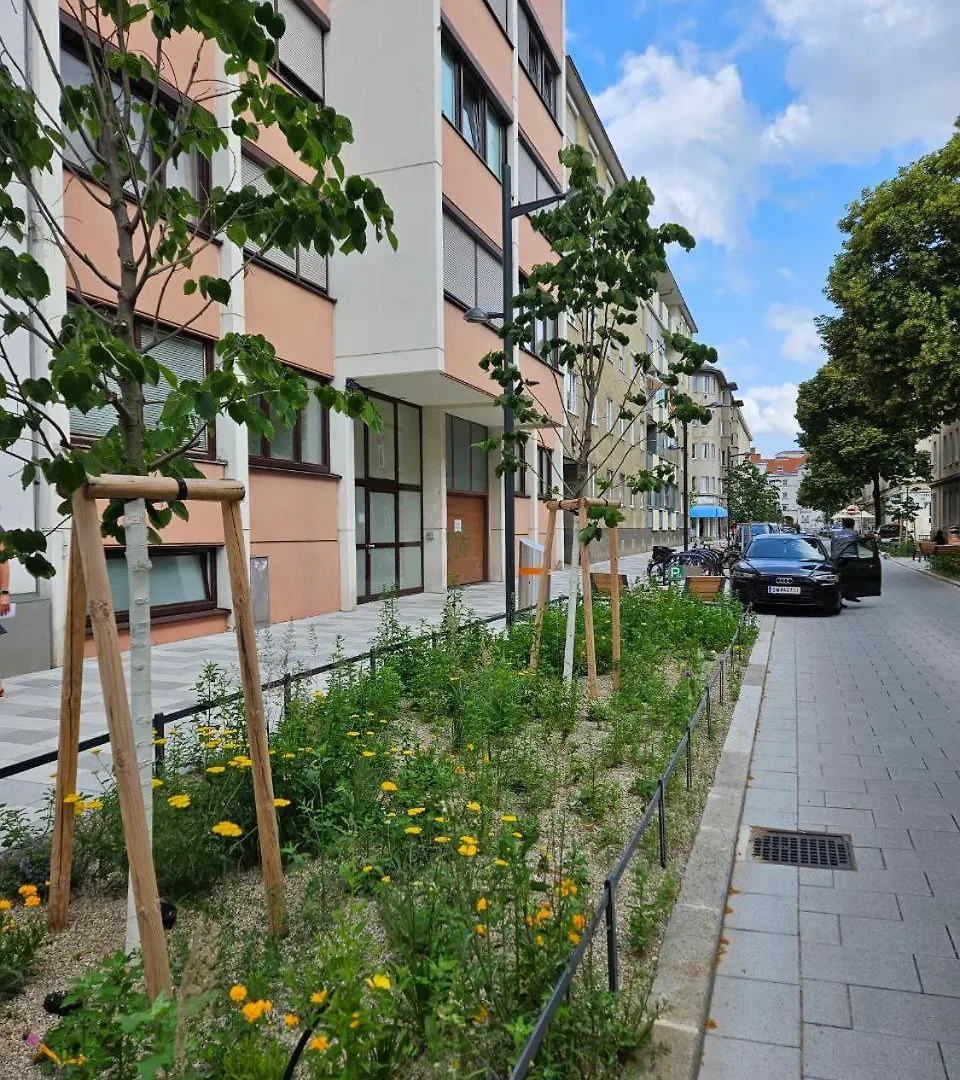 Danube Apartment Vienna